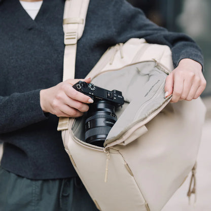 [BRAND NEW] PGY PGYTECH OneGo Lite Backpack 22L Cream