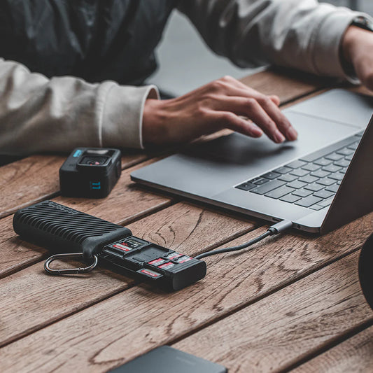 [BRAND NEW] PGY PGYTECH CreateMate High-speed Card Reader Case Black