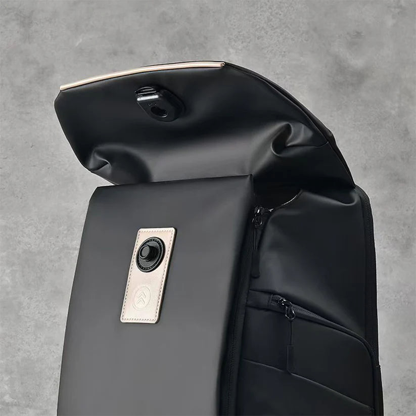 [BRAND NEW] Eirmai Y20 Camera Backpack Bag (20L)