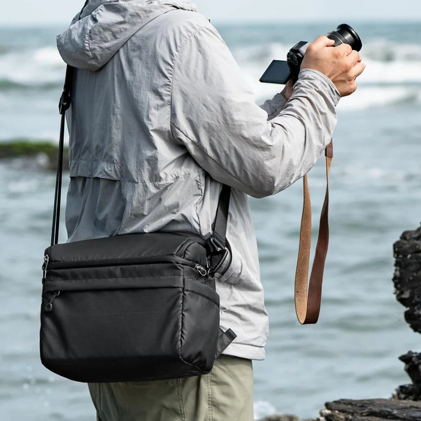 [BRAND NEW] K&F Concept 7-22L Convertible Professional Photography Camera Backpack